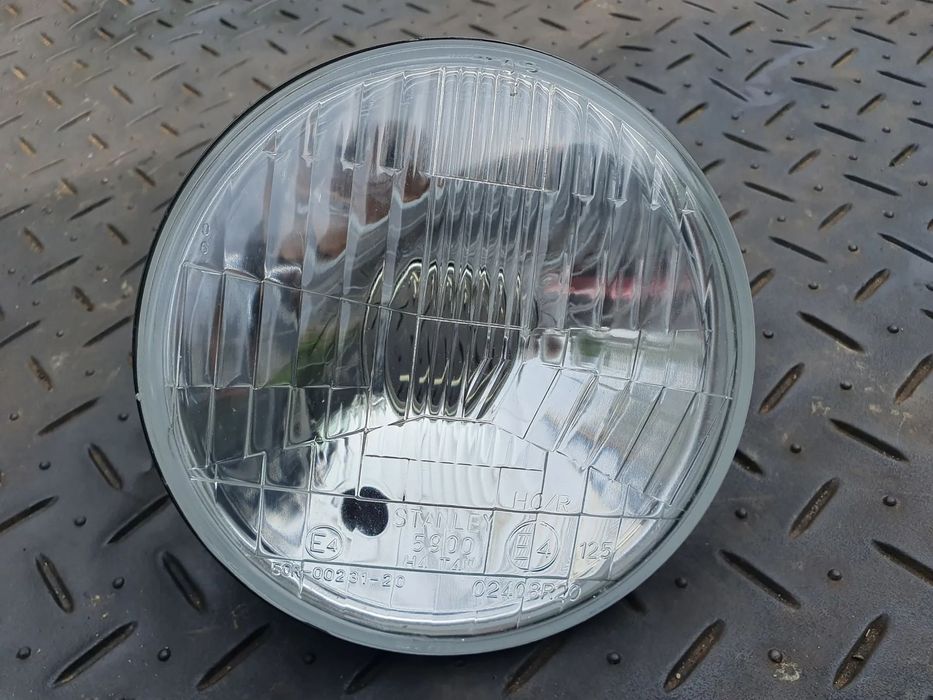 HONDA VT750 C2 07-08 SHADOW VT750DC VF750C/C2/CD 93-02 REBEL NOWY REFLEKTOR NOWA LAMPA PRZÓD 33120-MN2-751 ORYGINAŁ EUROPA