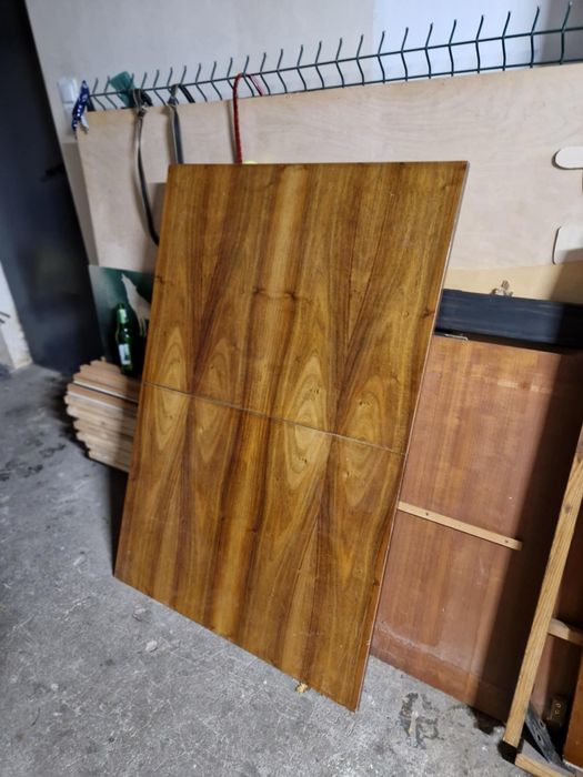 Stół 2szt  plus 14 krzeseł