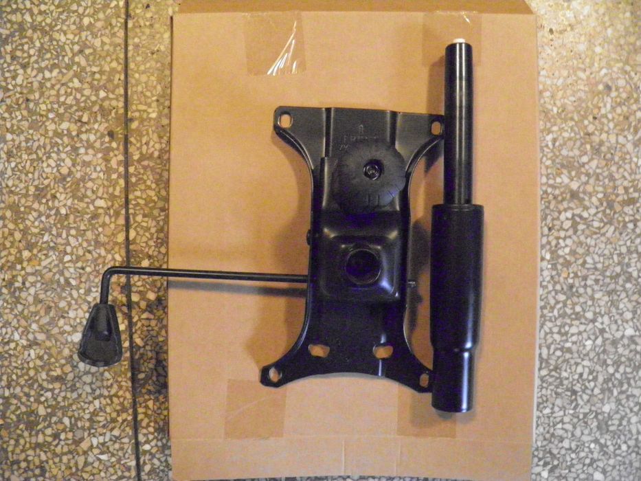 fotel gamingowy czarny