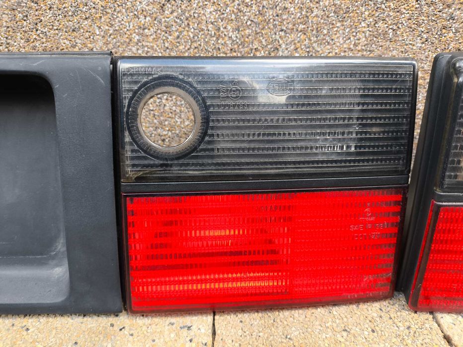Lampy Tylne Dymione VW Vento