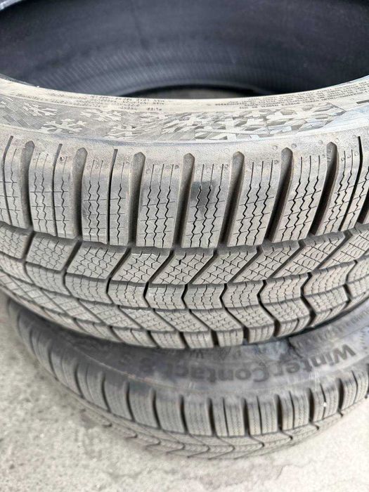 Шини Continental WinterContact 8 S 245/40 R19 98V XL FR
