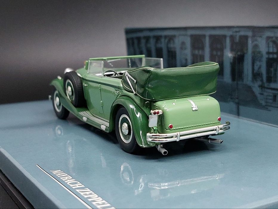 (Minichamps) 1/43 Maybach Zeppelin масштабна модель