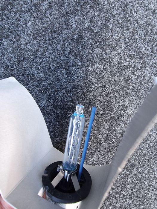 Philips D2S ксенон лампа 85V 35W