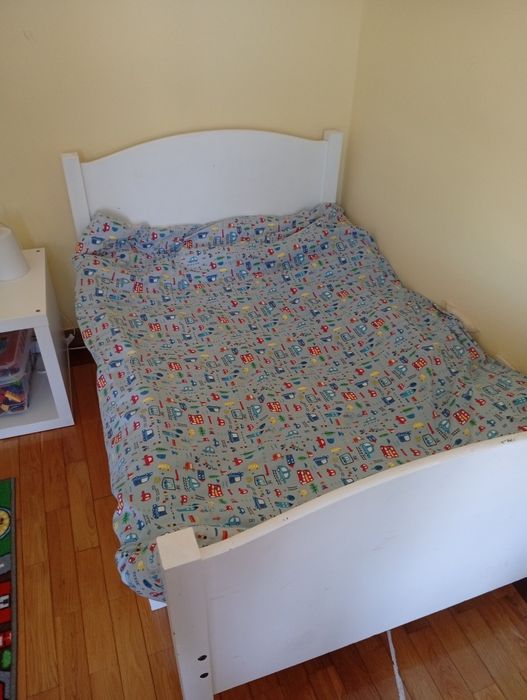 Cama criança IKEA