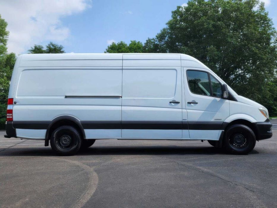 Mercedes-Benz Sprinter 2500      2015