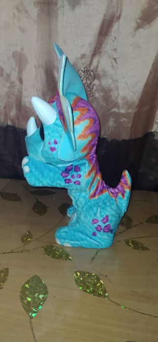 Интерактивный динозавр мылыш Топпер Fur Real Hoppin Topper Hasbro