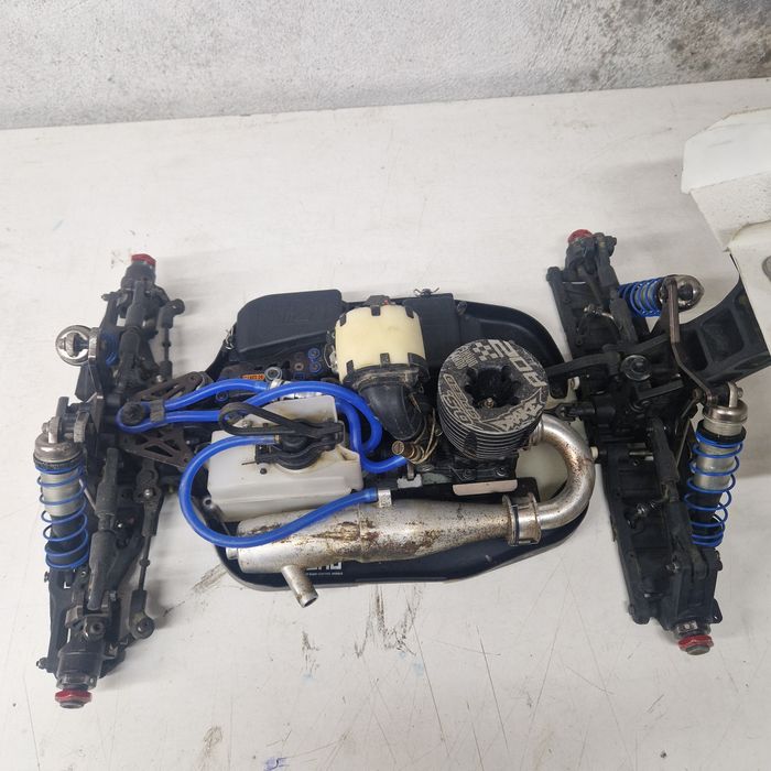 Vendo kyosho mp10