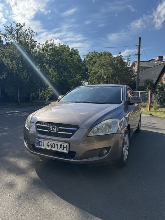 Kia Ceed 1.6 бензин, 2009 | МКПП | Кондиционер