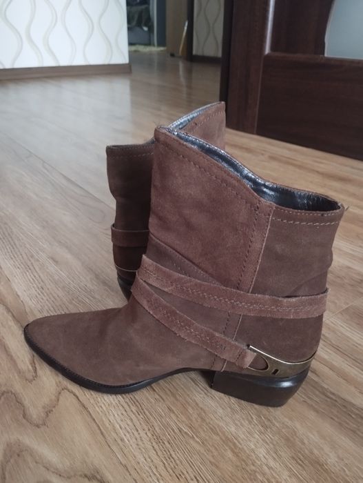 Козаки з натуральної замші 38 розмір