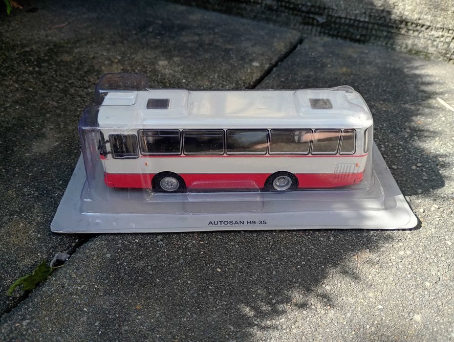 AUTOSAN H9-35 H9 35 Kultowe autobusy auta PRL 1/72 model deagostini Nowy kolekcja