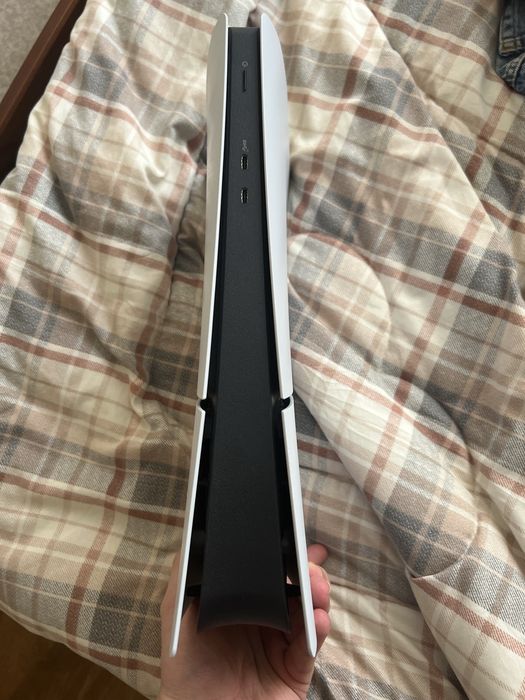 PlayStation 5 Slim 825gb