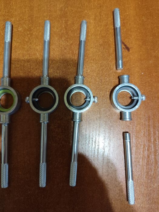 Плашкодержатели, метчикодержатели .Новые