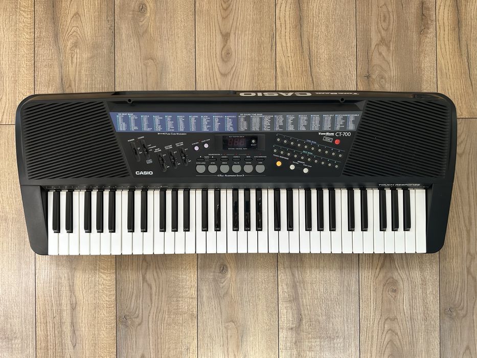 Keyboard Casio CT-700