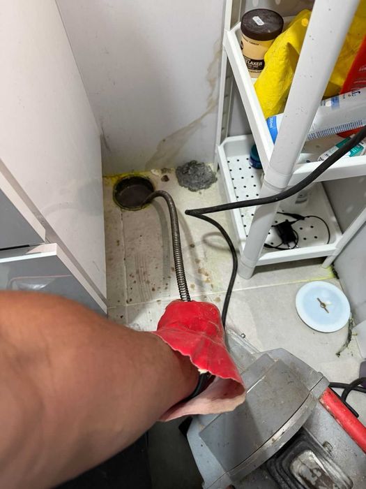 Canalizador Montemor-o-Novo 24H - Desentupimento Urgente