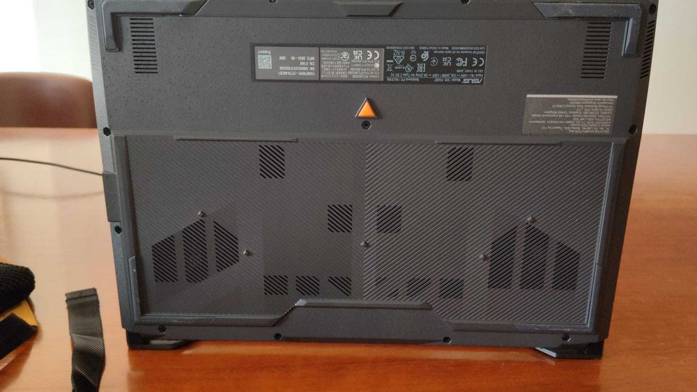 Portátil ASUS tuf gaming a15