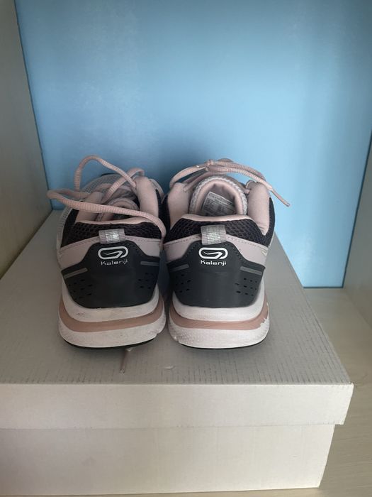 Кросівки salomon 40