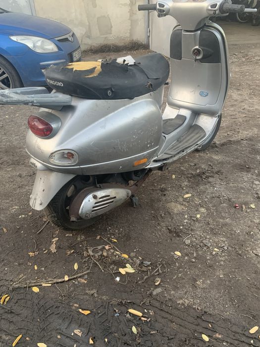 скутер Vespa et4 125