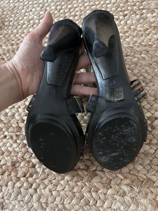 Sandalias de salto alto