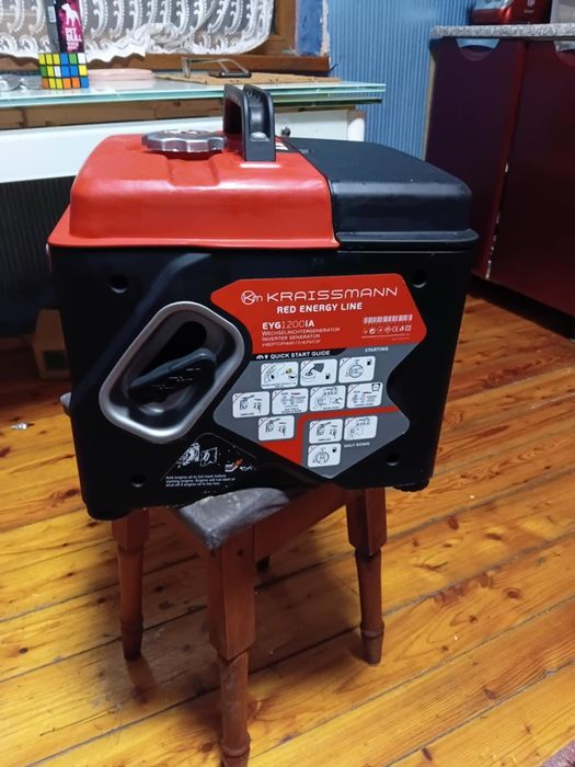 продаю гинератор.инвекторне