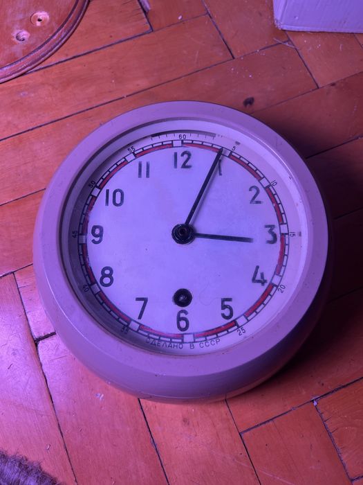 корабельний годинник