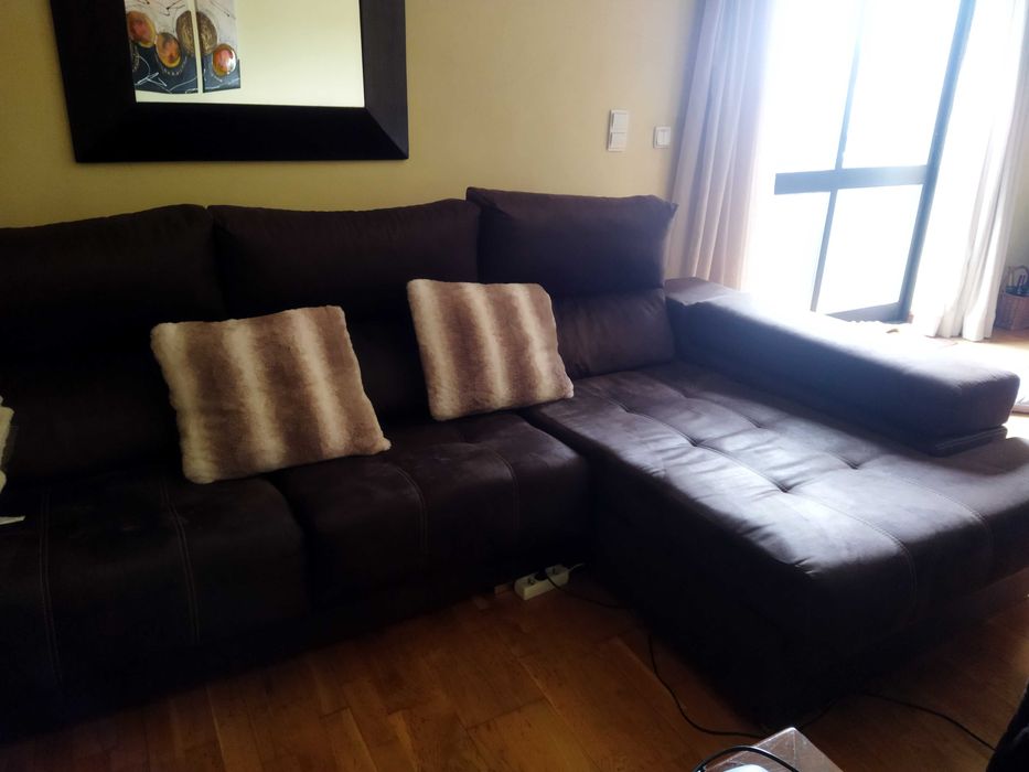 Sofá novo de grande qualidade