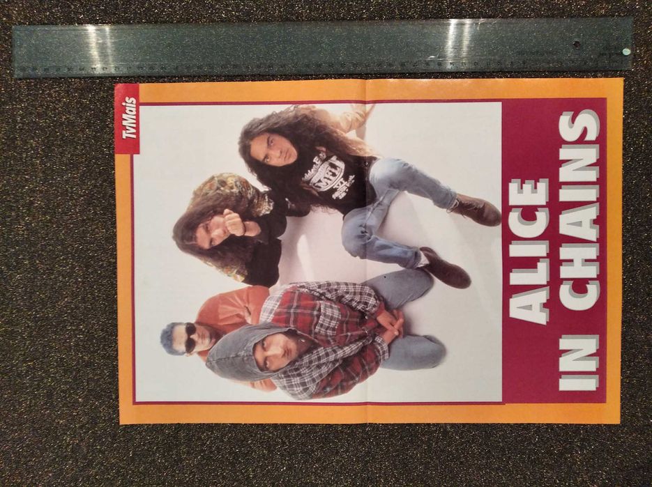 Posters de artistas e bandas rock, punk, hard & heavy