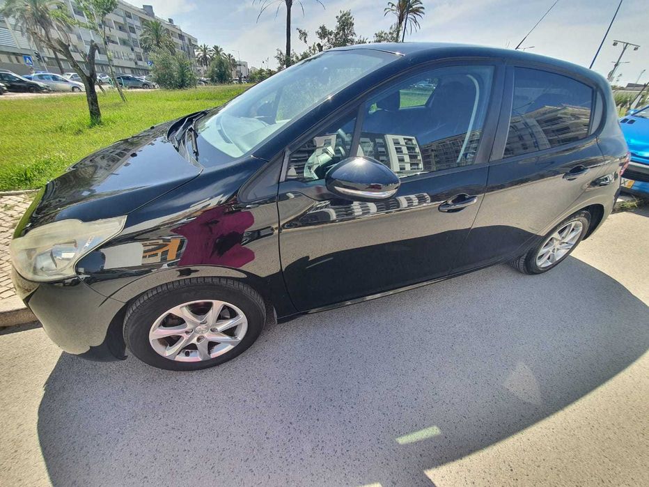 Peugeot 208 2013 — photo 5
