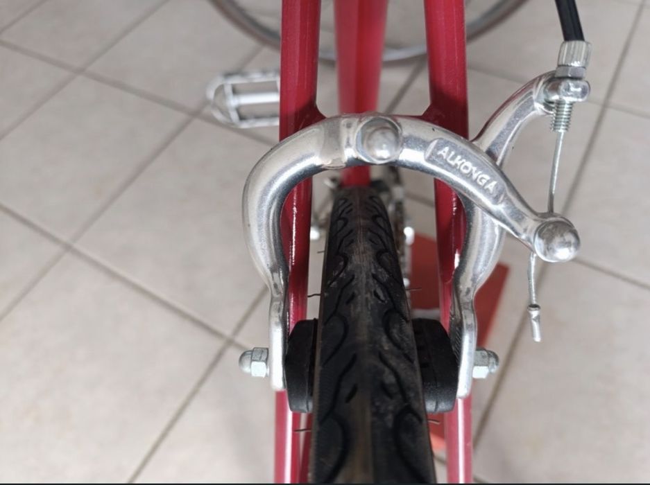 Troco por bicicleta roda 20  !!!Bicicleta de corrida com pecas novas