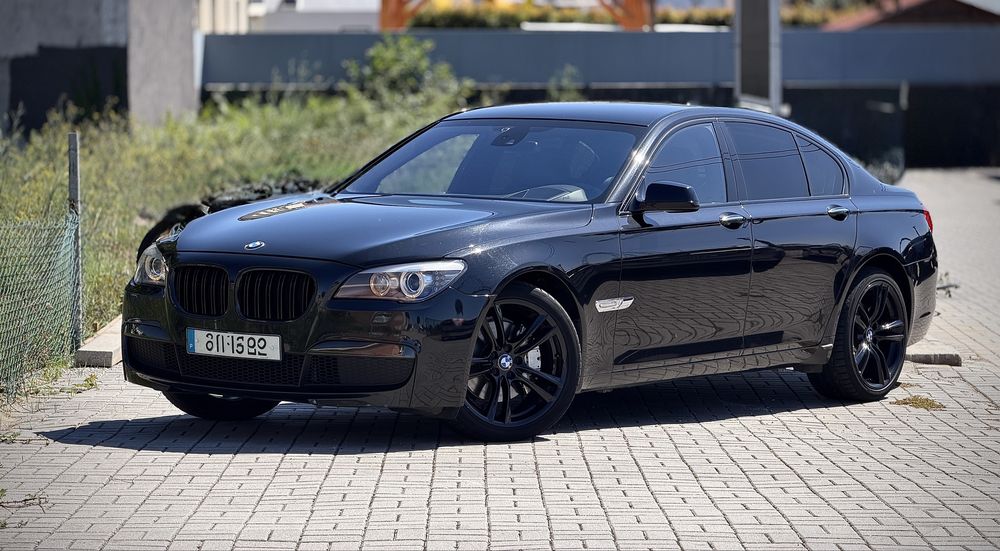 BMW 740