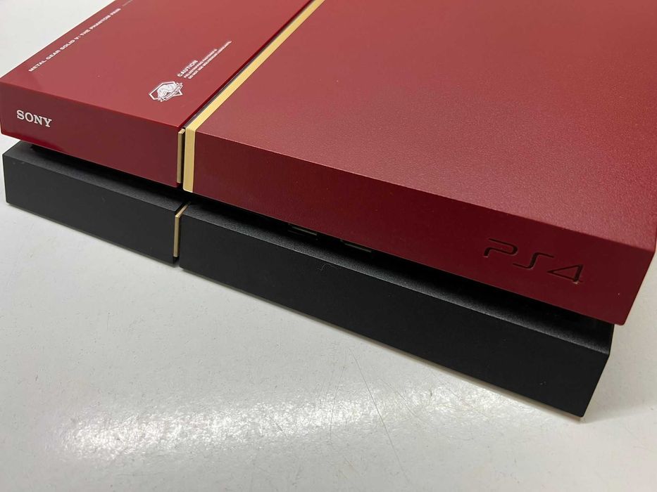 Ps4 - Metal Gear V Phantom Pain Limited Edition