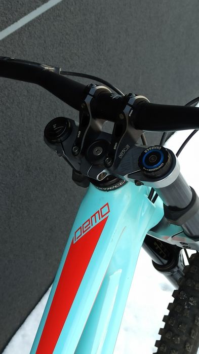Rower DH specialized demo 8 Carbon 27.5 M ohlins rockshox