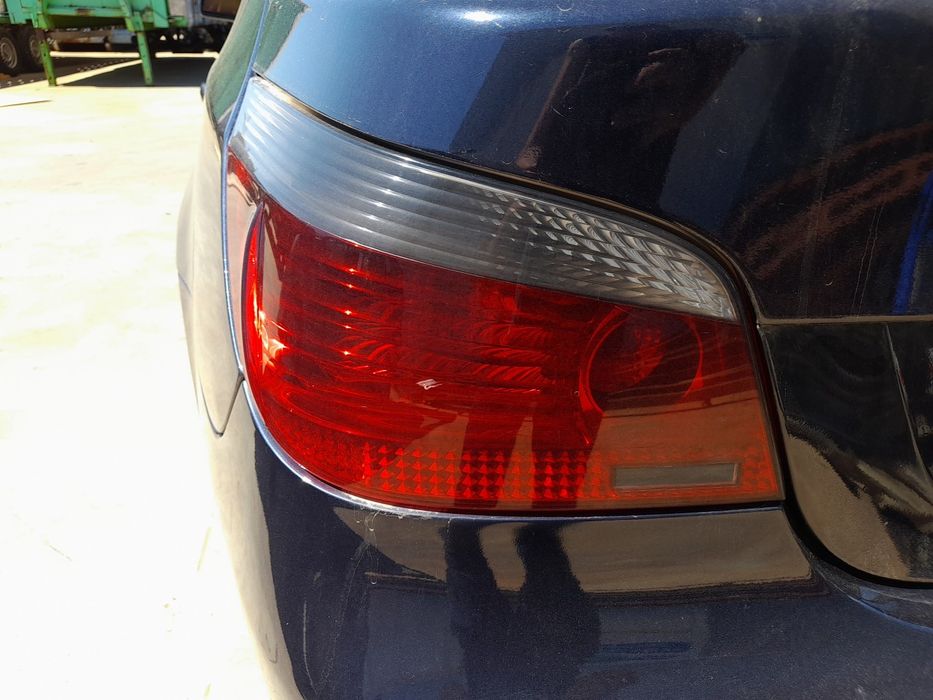 Farolim esquerdo BMW 5 (E60)