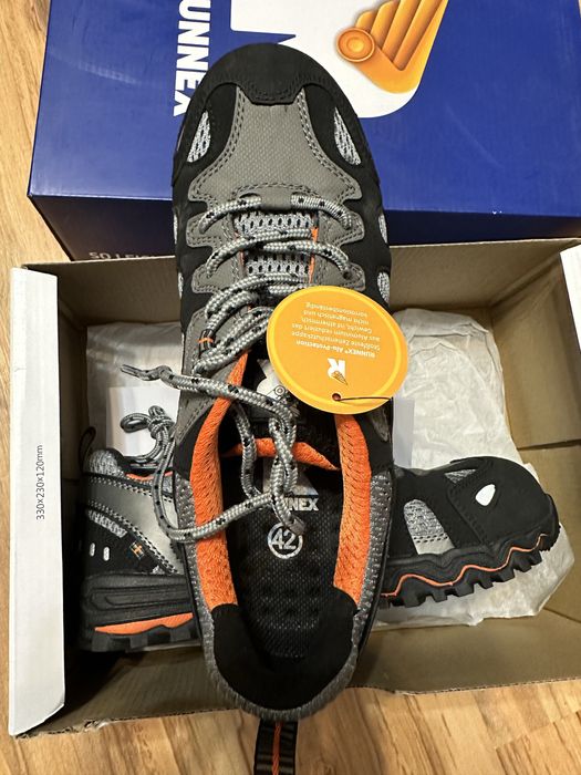 Półbuty robocze ruNNex LightStar 5120 S1 SRC r 42