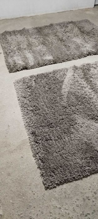 Carpetes muito bom estado