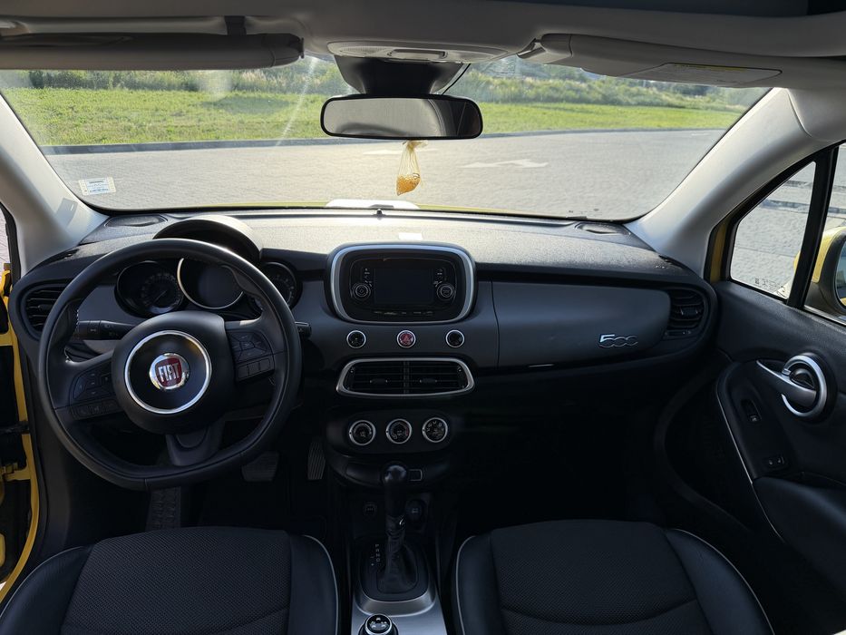 Автомобіль Fiat 500 x 2017