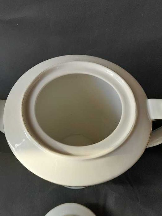 Porcelanowy dzbanek Parowa- Tiefenfurt.