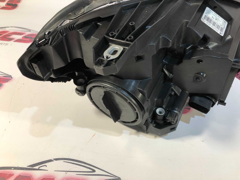 Farol Frente Otica MERCEDES CLASSE B W246 BI XENON ESQUERDO ORIGINAL