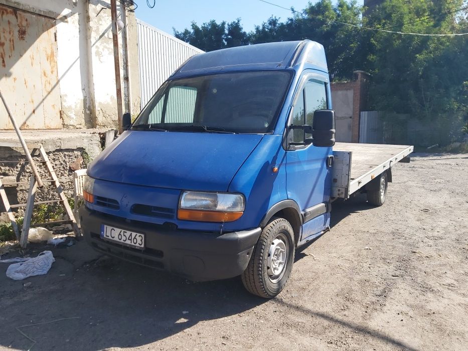 Рено      Мастер