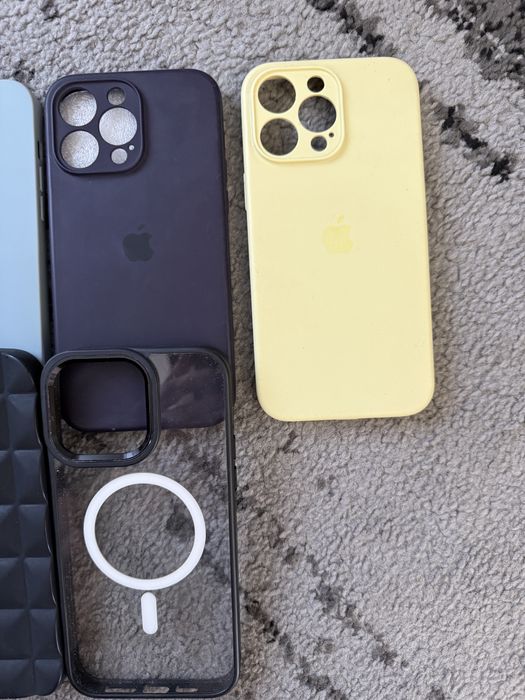 Чохли на iPhone 14 Pro Max