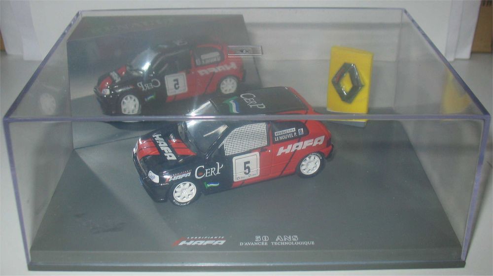 Renault clio Universal Hobbies 1/43 - Collection