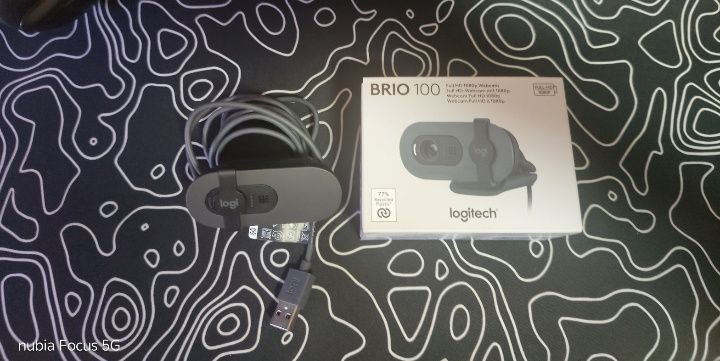 Logitech Brio 100