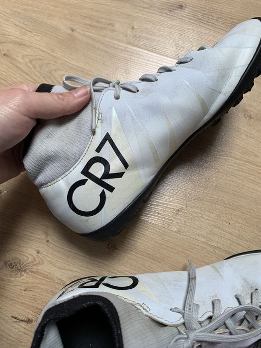 Buty piłkarskie turfy Nike CR7 r 38,5