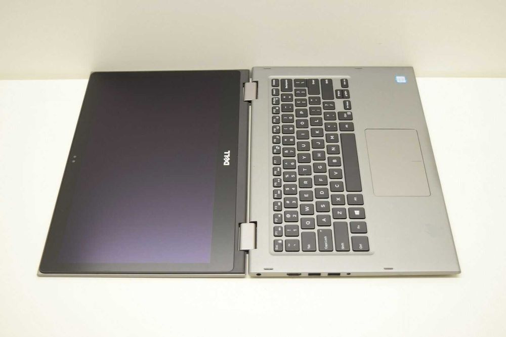 Dell Inspiron P69G 2-In-1 Touch i7-7500U - 8GB - 256GB SSD: 9 800