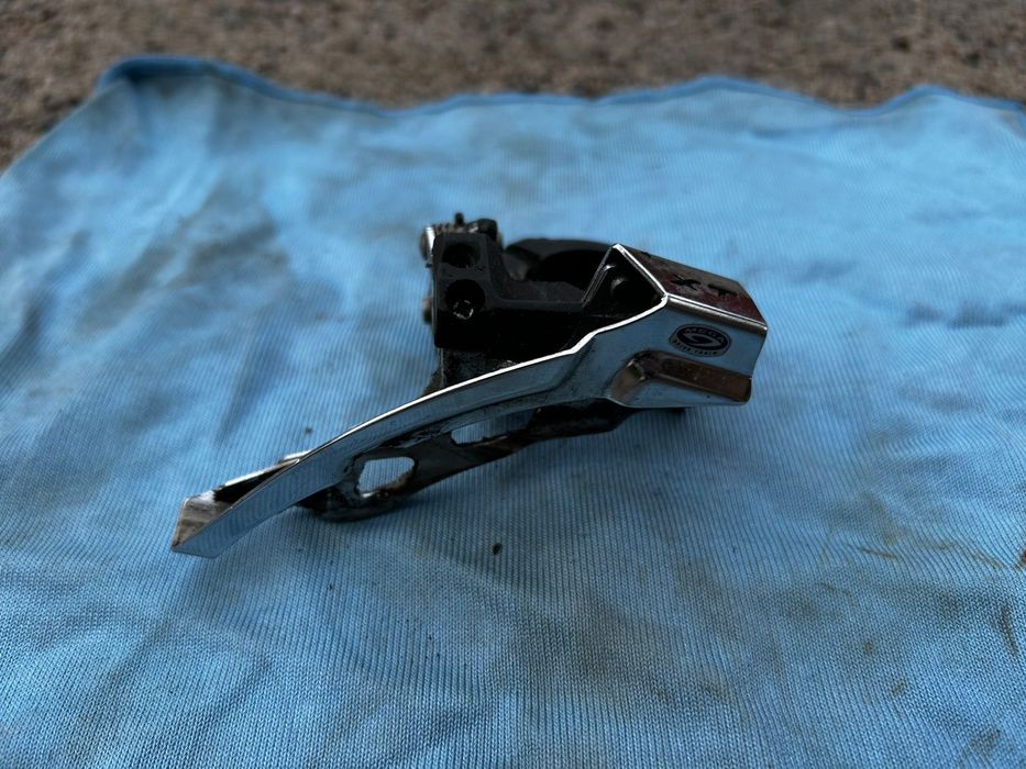 Передний переключатель Shimano XT FD-M770