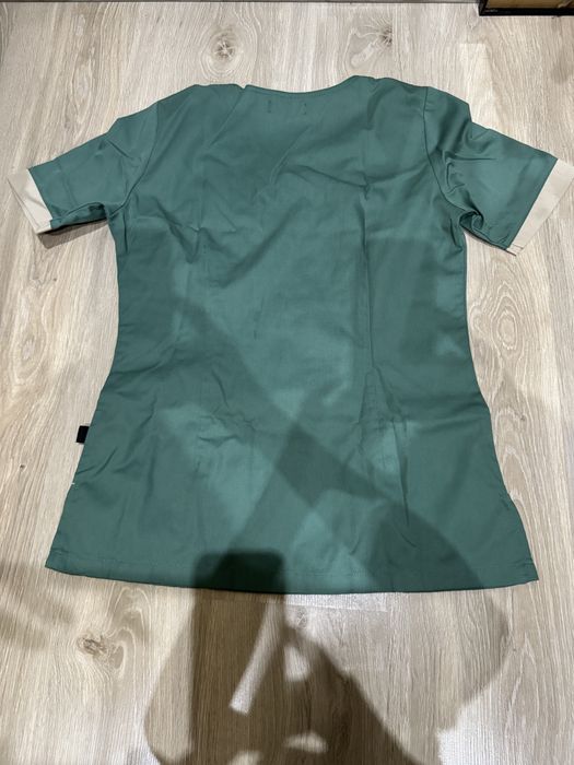 Odzież medyczna - bluza xs 7 DAYS