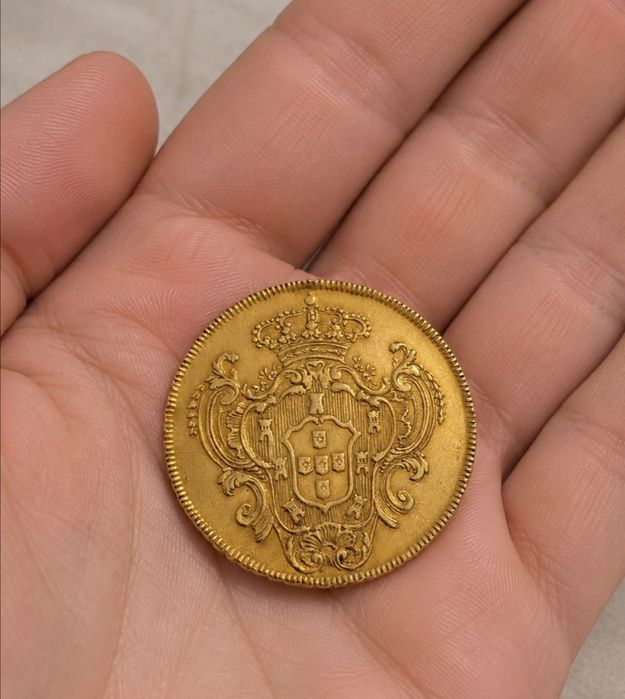Moeda   Em   Ouro
