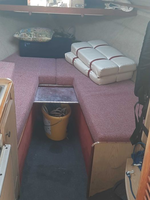 Jacht motorowy kabinowy / Houseboat / Mercedes