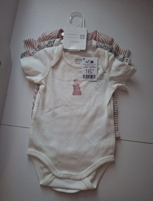 Набір НОВИХ бодіків на короткий рукав - 3 шт. для дівчинки на 3 місяці