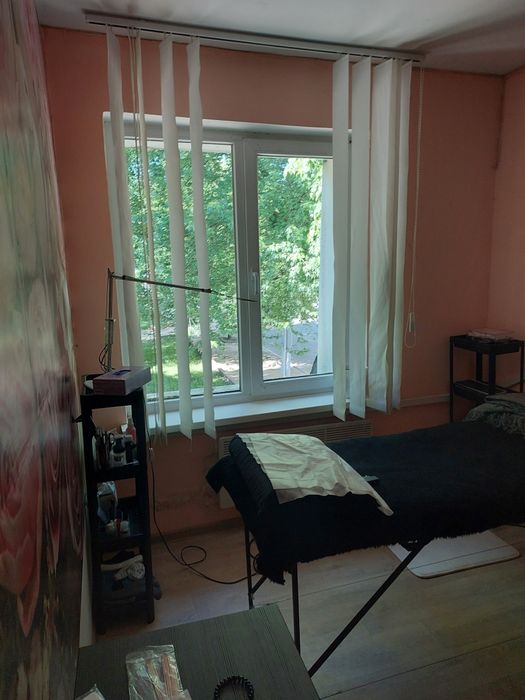 Здається приміщення (2 кімнати) в центрі міста в центрі