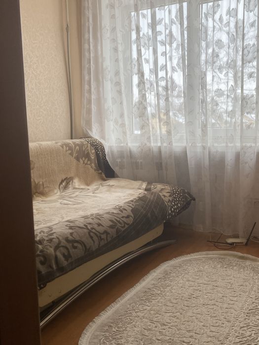 Подобова оренда затишноі кімнати біля ж/д вокзалу .